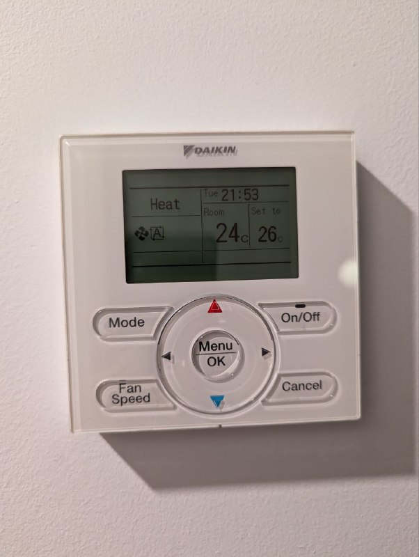 买了nest后才发现家里的空调控制器并不是北美的标准😵‍💫买了nest后才发现家里的空调控制器并不是北美的标准😵‍💫