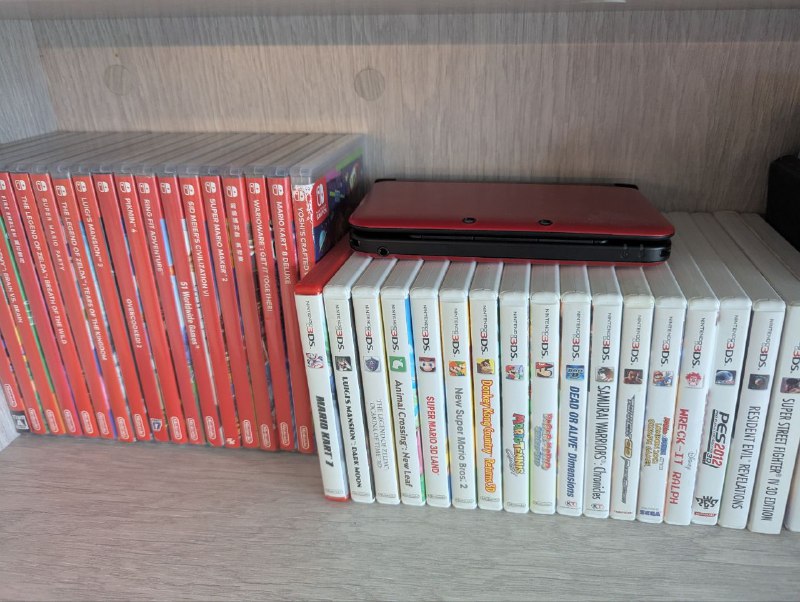 自从岩田聪去世后，似乎任天堂已经偏离了之前一直坚持的蓝海战略，而转向以短期利润为导向